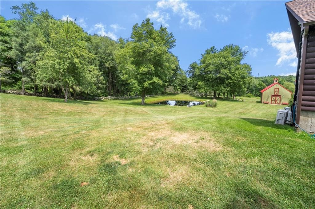 Single Family Residence at 84 Dark Lantern Hill Road, Killingly, photo 19 of 49