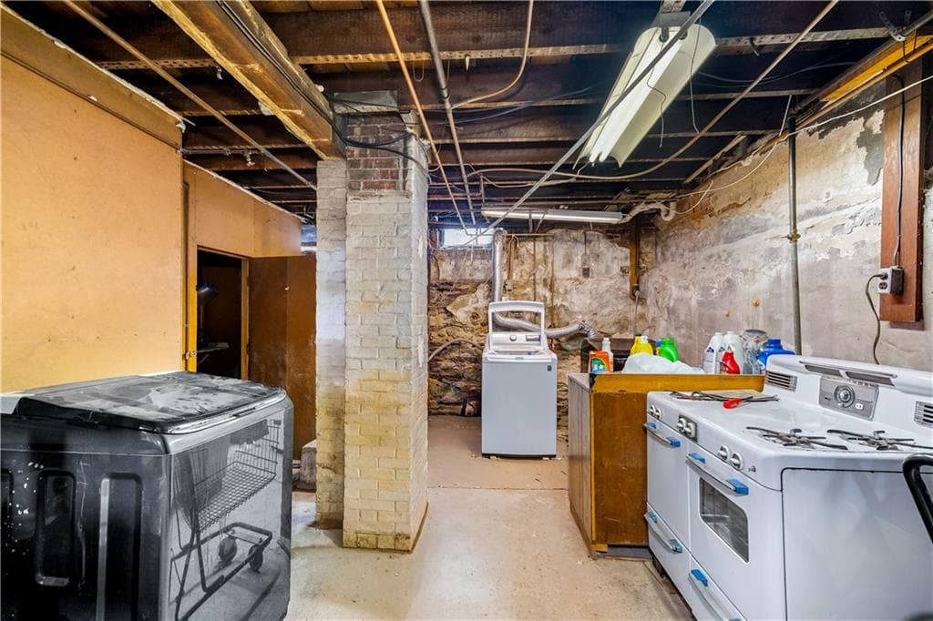 Single Family Residence at 78 Jenks Street, Central Falls, photo 18 of 36