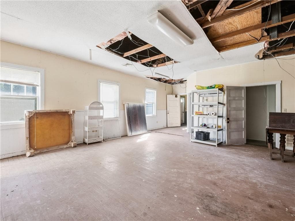 Single Family Residence at 24 26 Annandale Road, Newport, photo 33 of 34