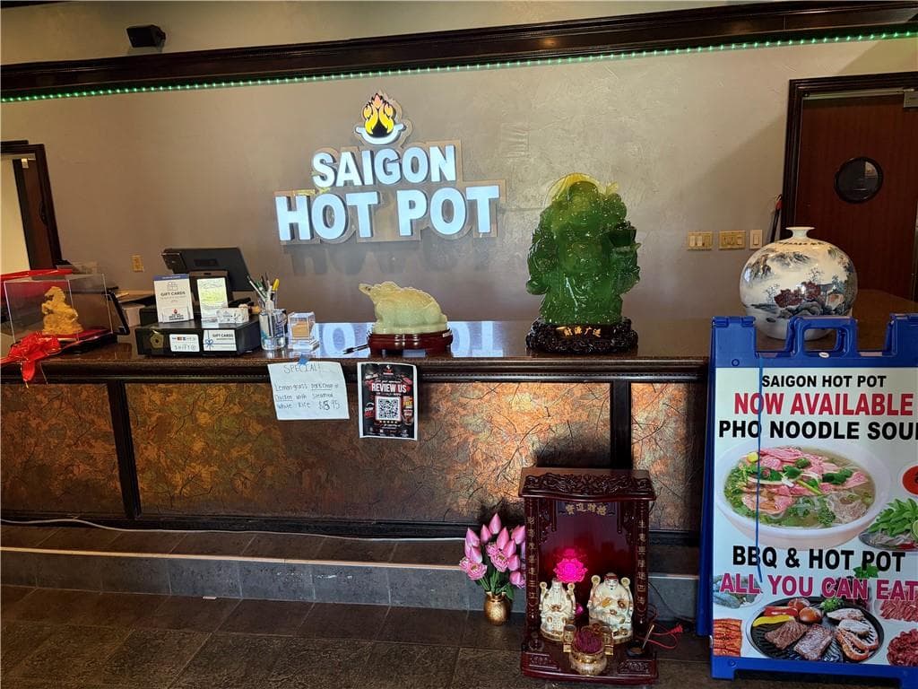 Business at 6900 Post Road, North Kingstown, photo 2 of 14