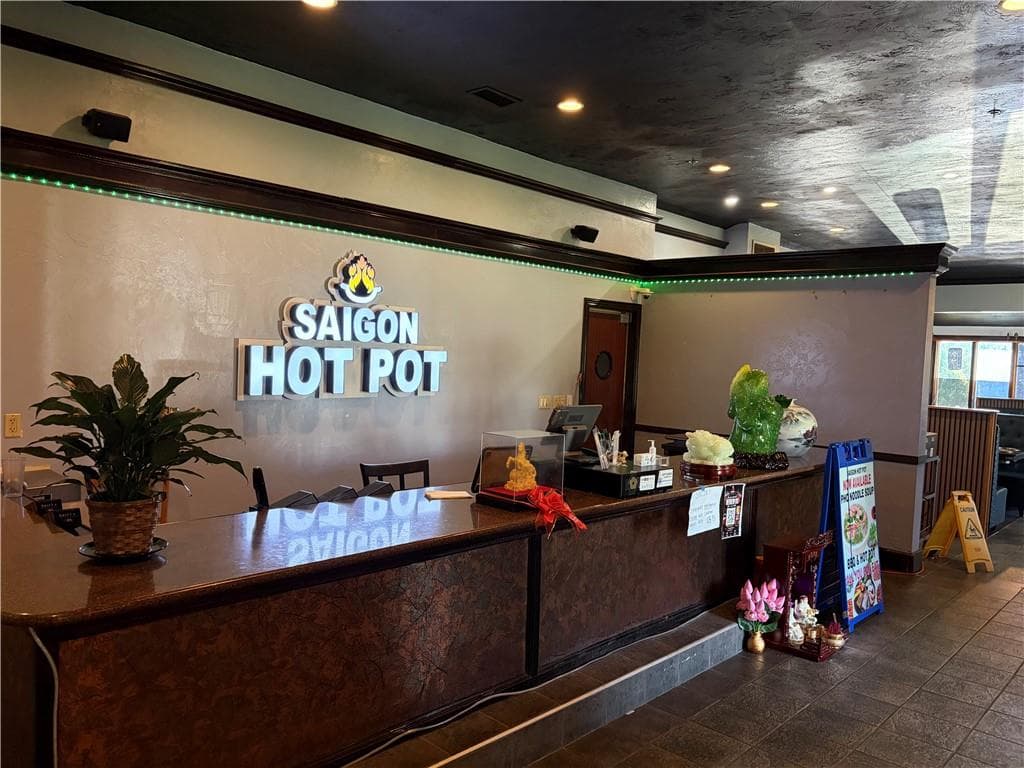 Business at 6900 Post Road, North Kingstown, photo 3 of 14