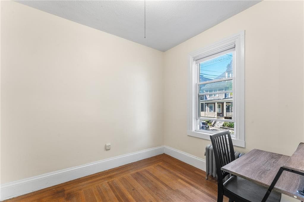 Multi Family at 90 Oak Street, Providence, photo 16 of 37
