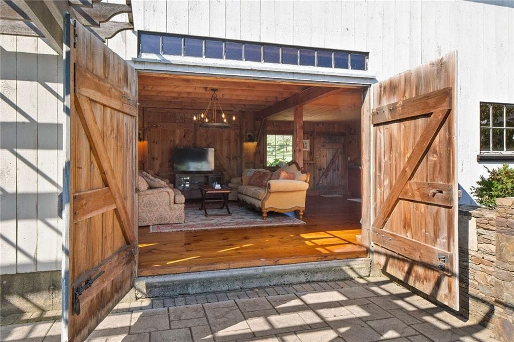 Single Family Residence at 162 Indian Point Road, Tiverton, photo 37 of 50