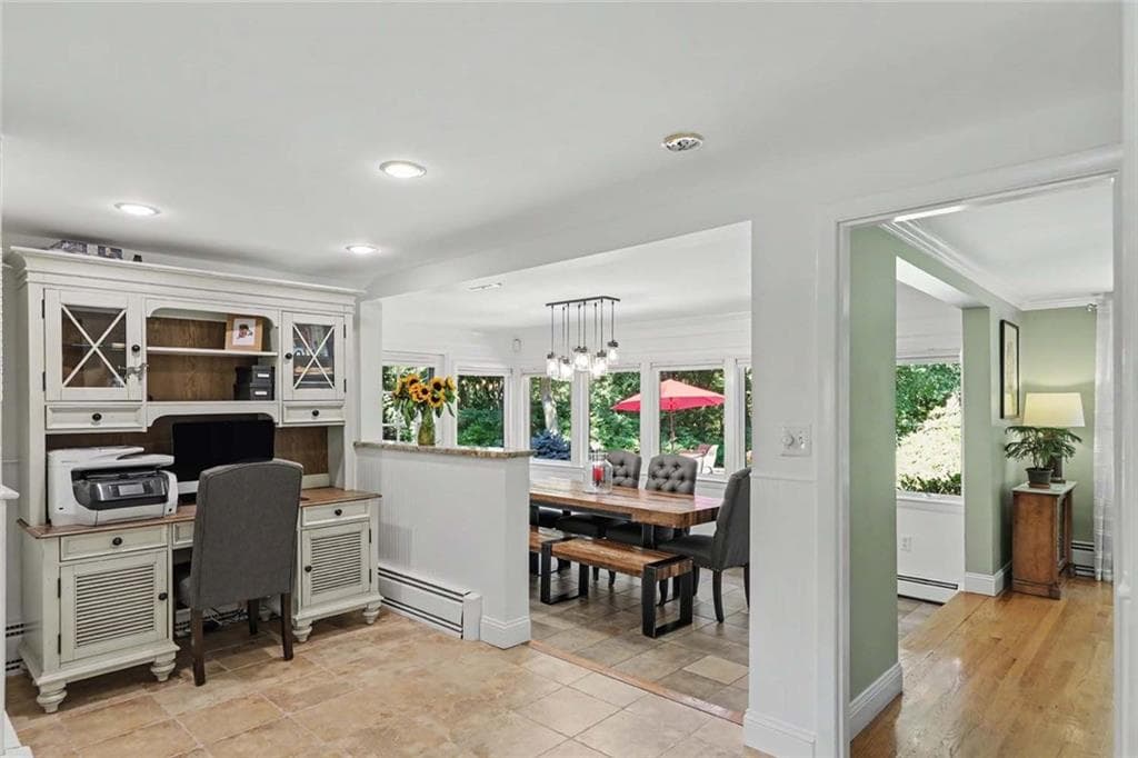 Single Family Residence at 55 Westonia Lane, Warwick, photo 15 of 44