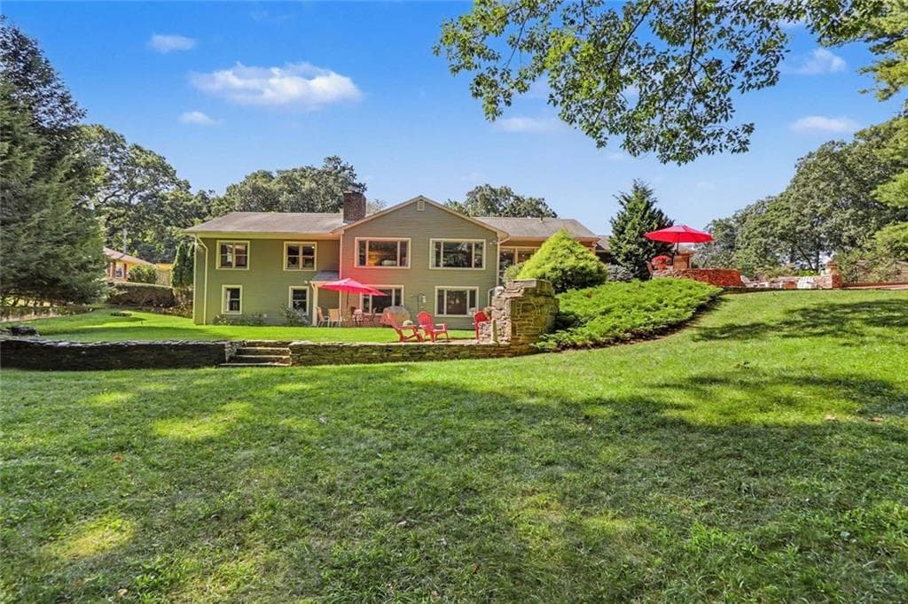 Single Family Residence at 55 Westonia Lane, Warwick, photo 40 of 44