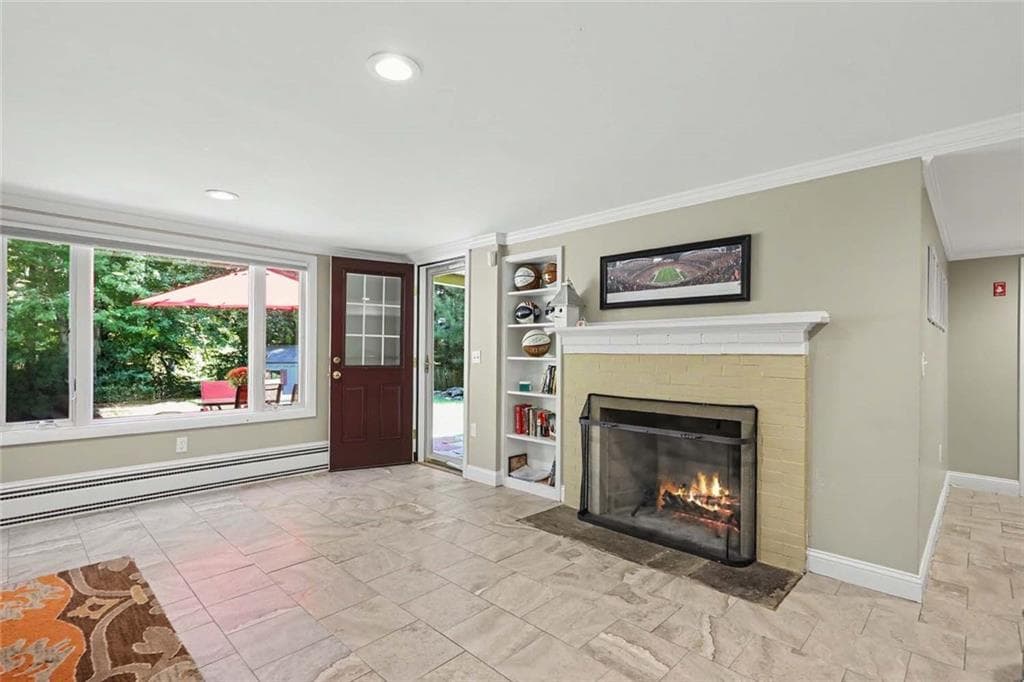 Single Family Residence at 55 Westonia Lane, Warwick, photo 35 of 44