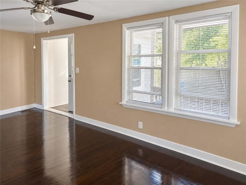 Single Family Residence at 30 Eddington Street, Pawtucket, photo 7 of 27