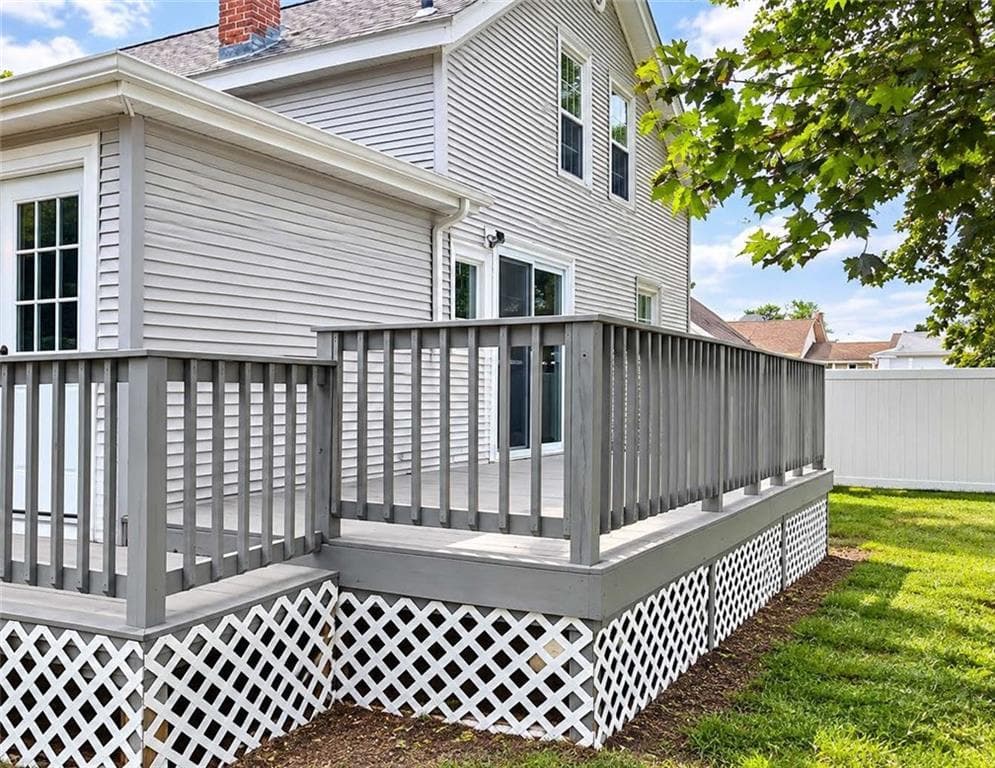 Single Family Residence at 30 Eddington Street, Pawtucket, photo 3 of 27
