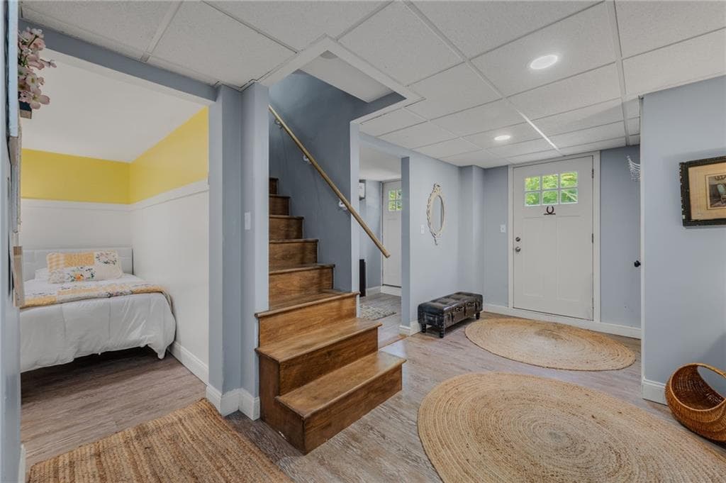 Single Family Residence at 346 Post Road, Westerly, photo 22 of 38