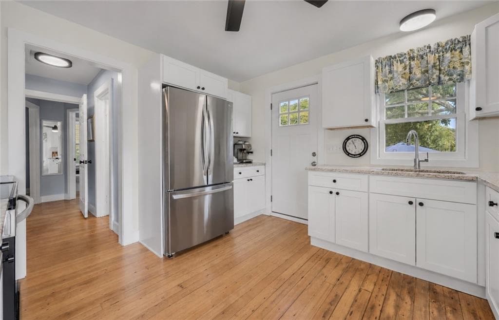 Single Family Residence at 346 Post Road, Westerly, photo 10 of 38
