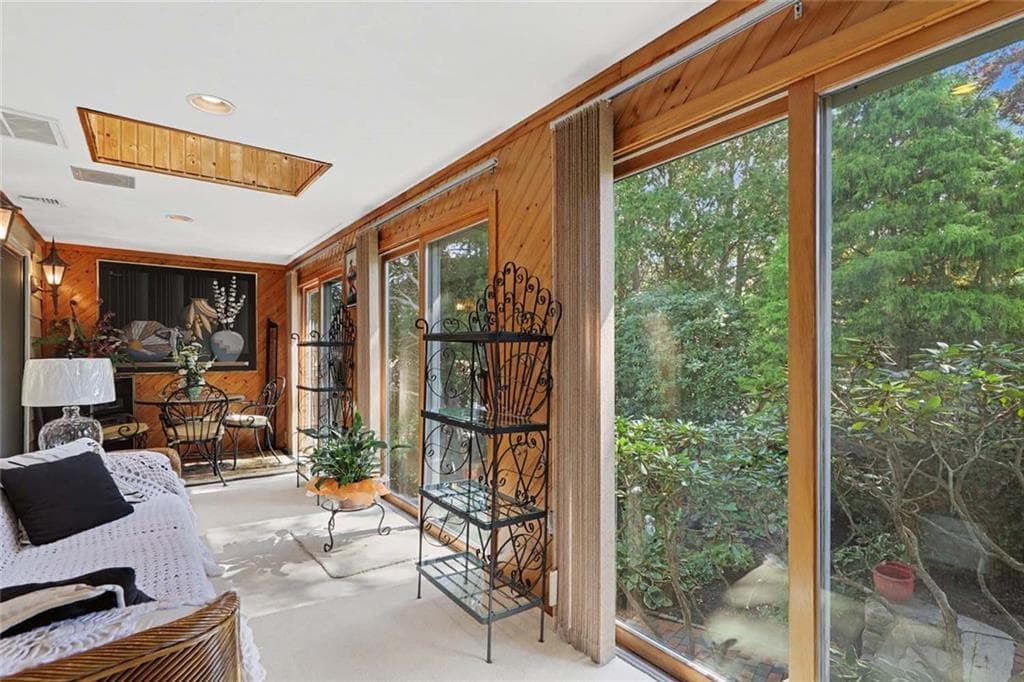 Single Family Residence at 14 Sweet Hill Drive, Johnston, photo 16 of 50