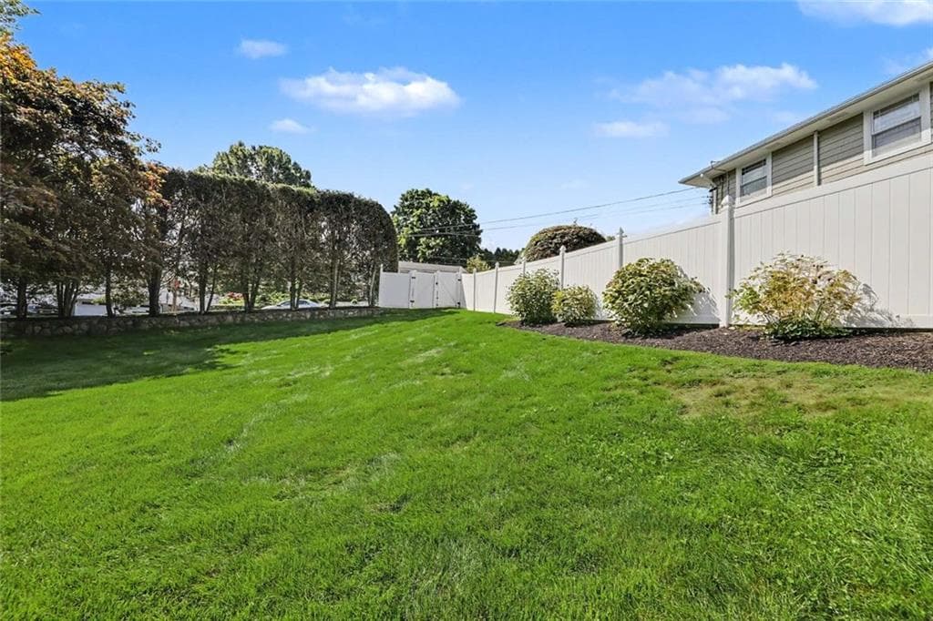 Single Family Residence at 14 Sweet Hill Drive, Johnston, photo 49 of 50