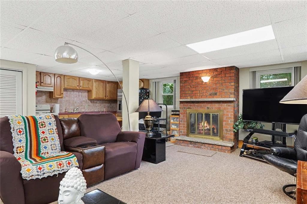 Single Family Residence at 14 Sweet Hill Drive, Johnston, photo 40 of 50