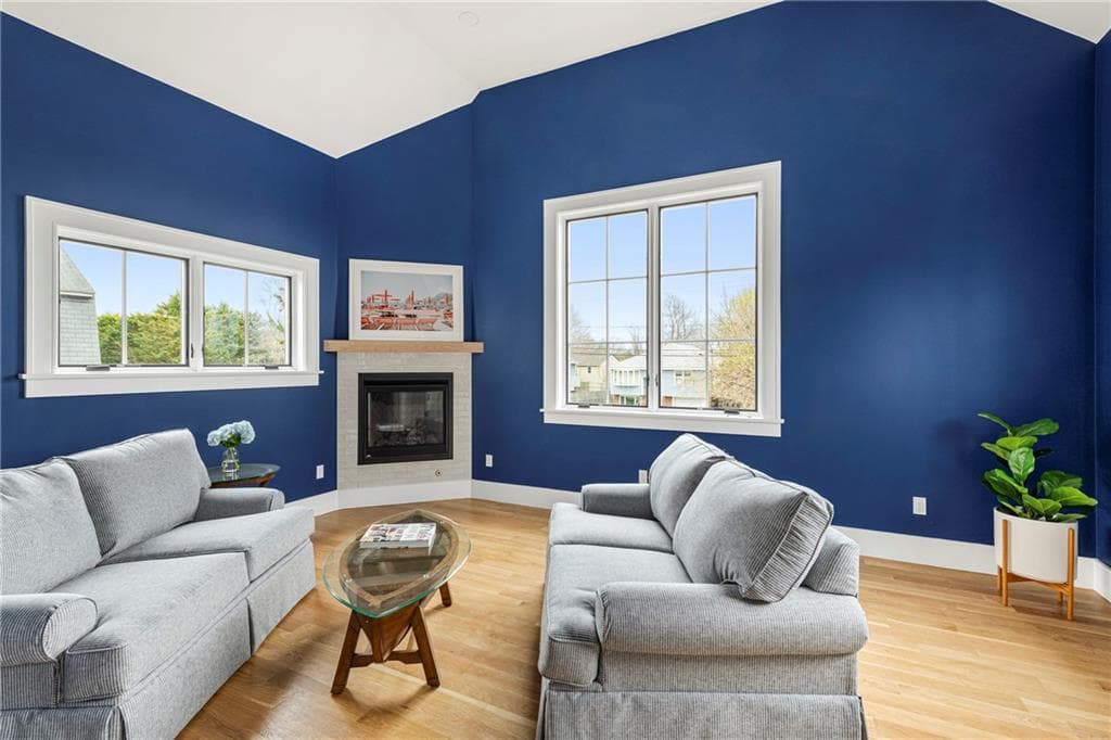 Single Family Residence at 118 Newport Avenue, Middletown, photo 26 of 41