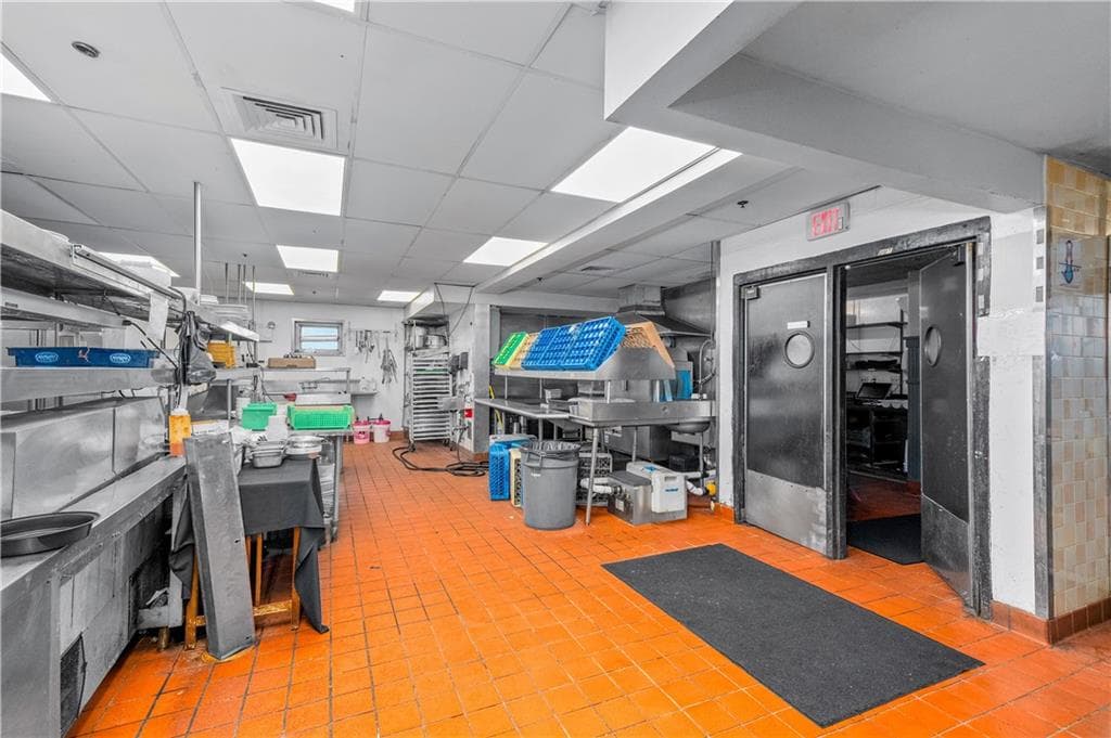 Commercial at 2099 Post Road, Warwick, photo 4 of 45