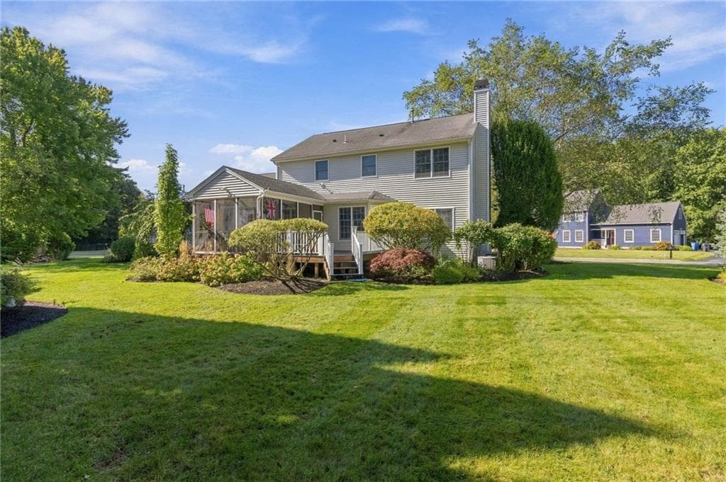Single Family Residence at 10 Jay Court, Cranston, photo 35 of 48