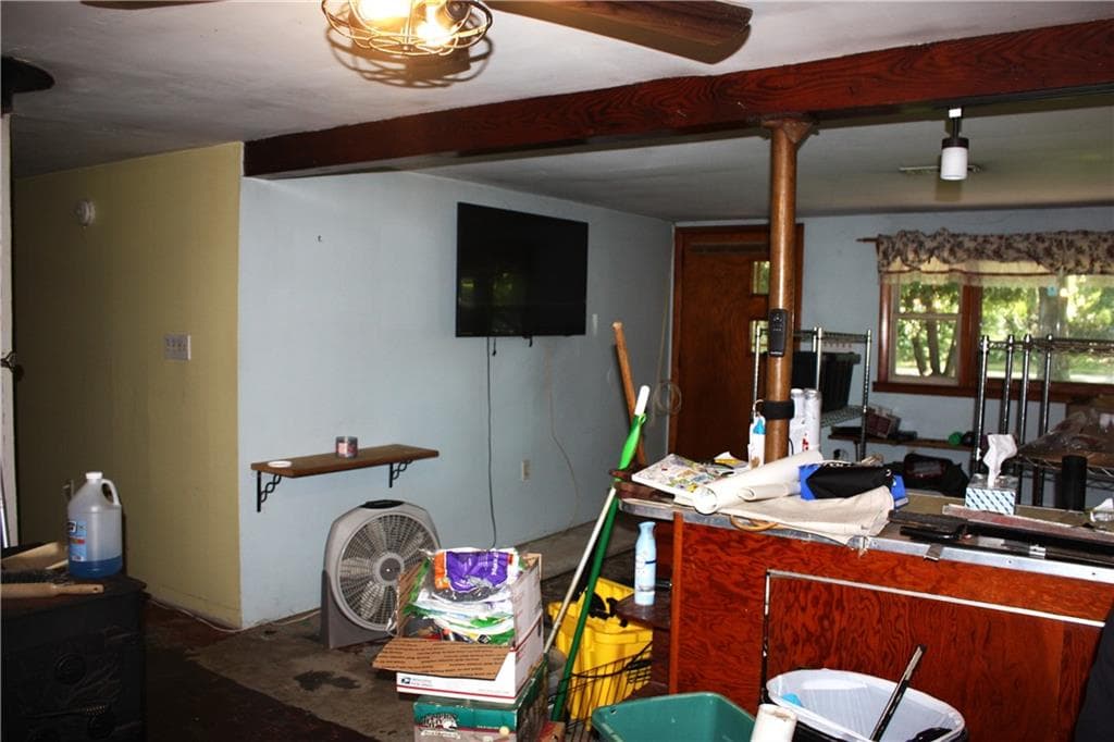 Single Family Residence at 581 Saugatucket Road, South Kingstown, photo 4 of 14