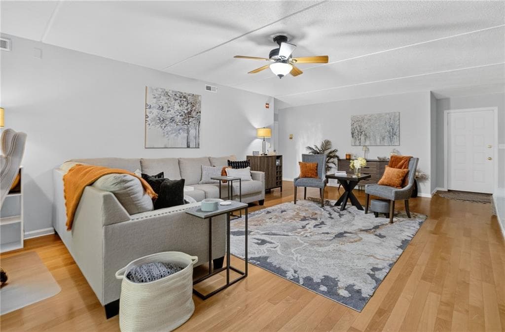 Condominium at 650 East Greenwich Avenue UNIT 3/405, West Warwick, photo 3 of 35