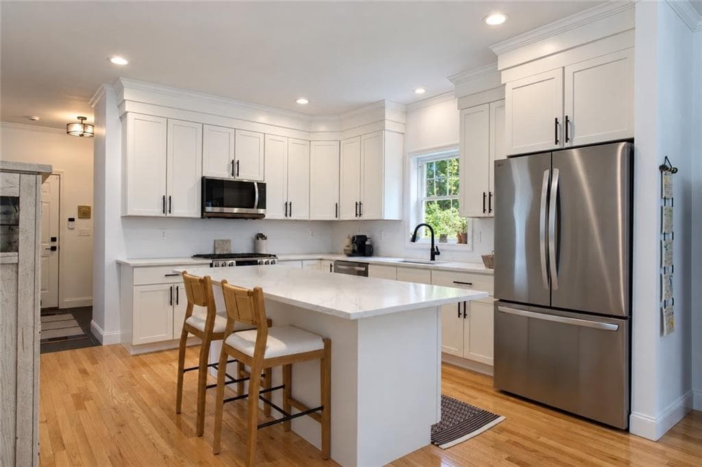 Single Family Residence at 45 Hopkinton Hill Road, Hopkinton, photo 15 of 46