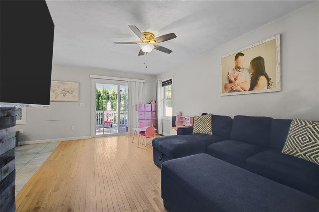 Single Family Residence at 58 Carteret Street, Providence, photo 16 of 44