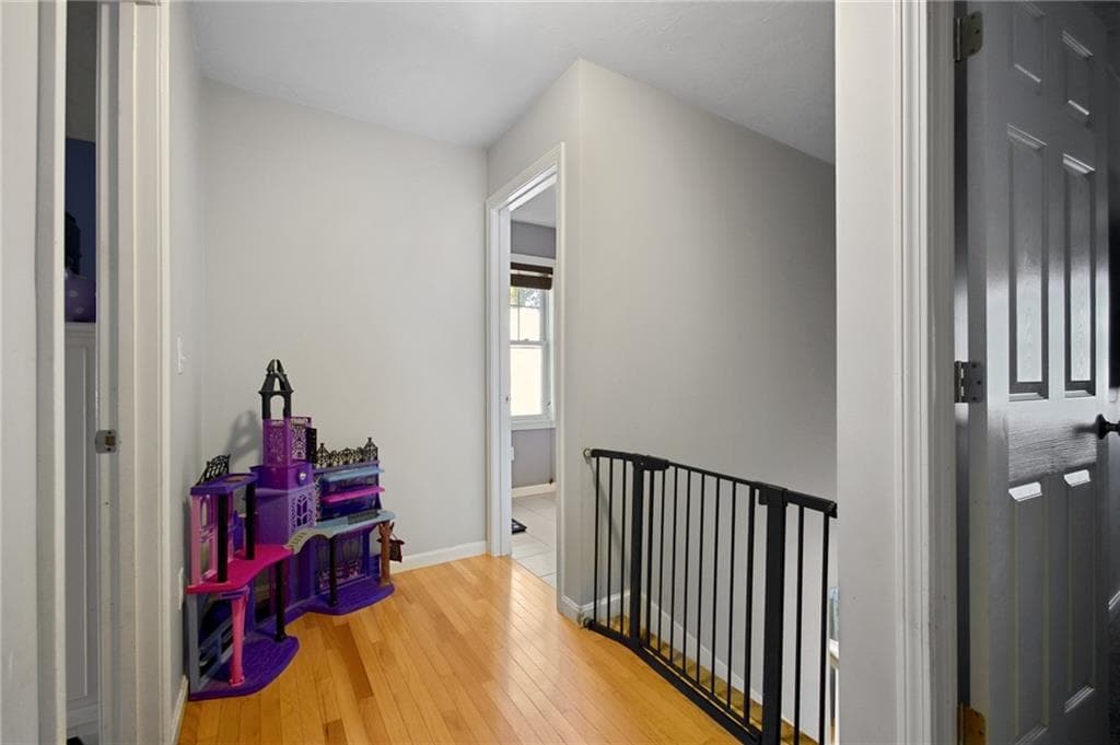Single Family Residence at 58 Carteret Street, Providence, photo 22 of 44