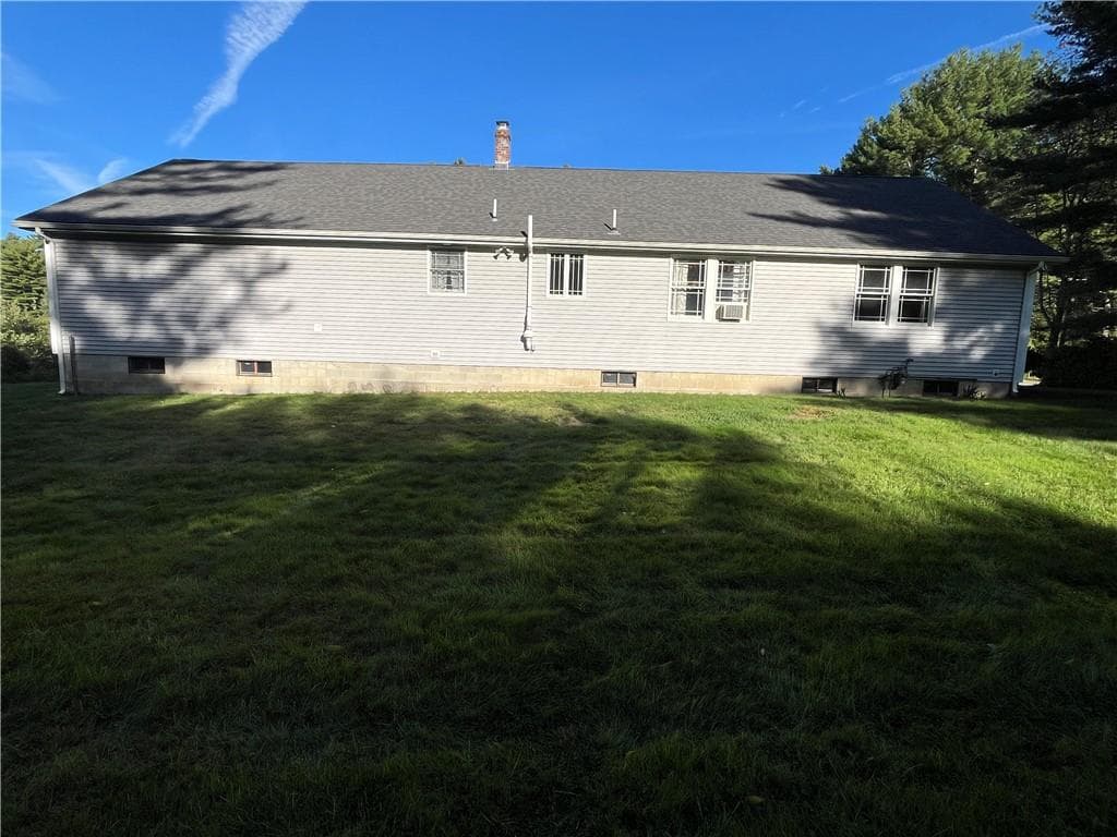 Single Family Residence at 515 Wallum Lake Road, Burrillville, photo 7 of 42