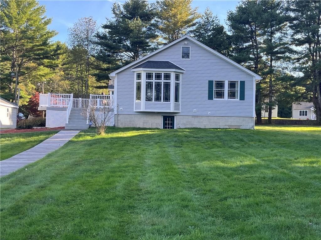 Single Family Residence at 515 Wallum Lake Road, Burrillville, photo 5 of 42