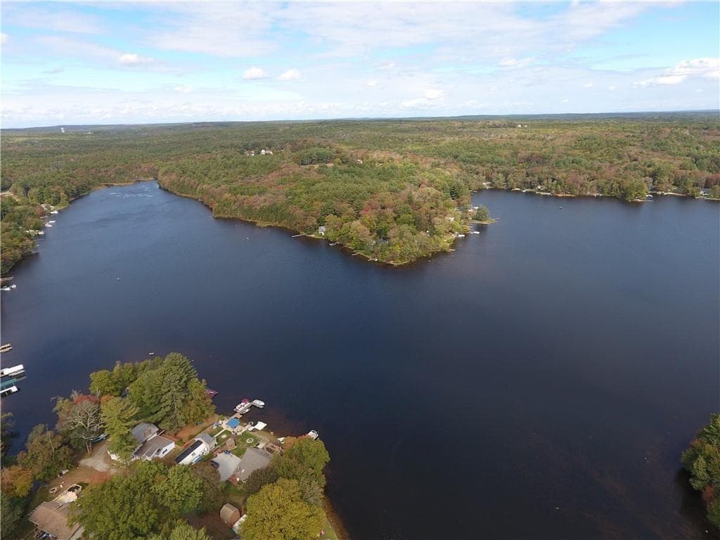 Single Family Residence at 515 Wallum Lake Road, Burrillville, photo 14 of 42