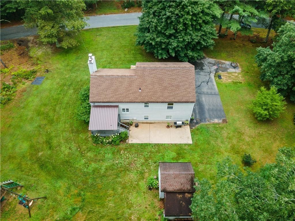 Single Family Residence at 41 Timber Ridge Road, Charlestown, photo 39 of 45