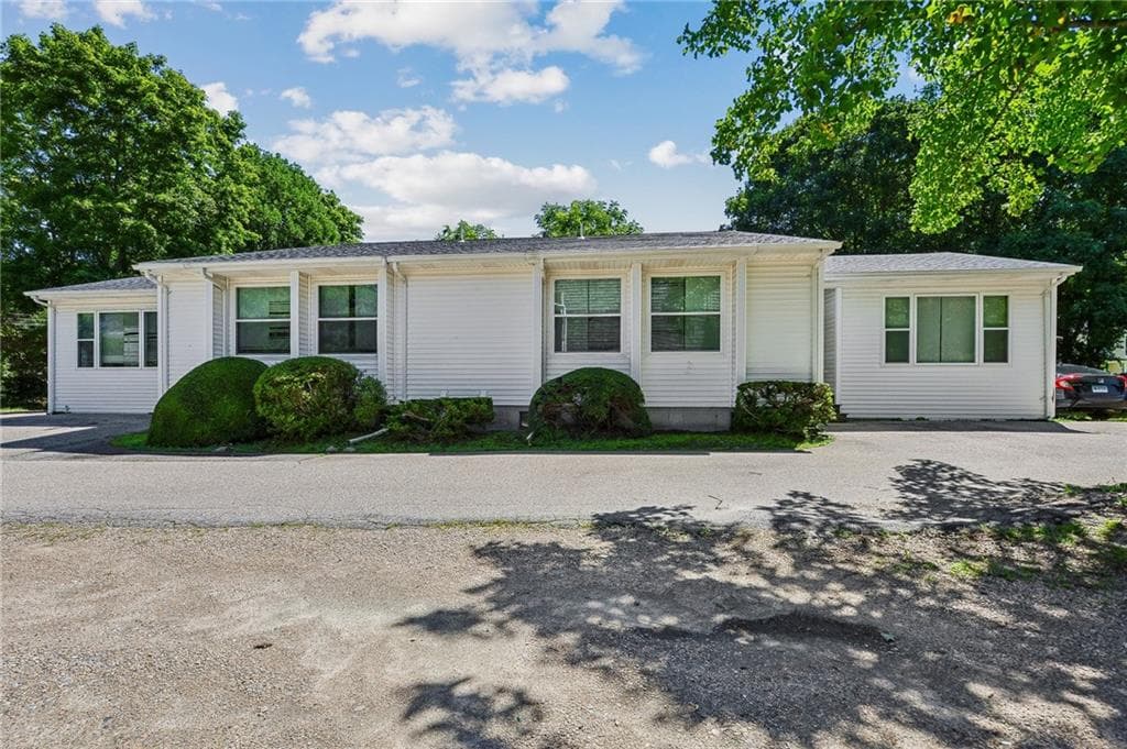 18 Fortin Road