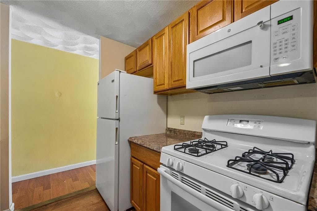 Multi Family at 18 Fortin Road, South Kingstown, photo 15 of 23