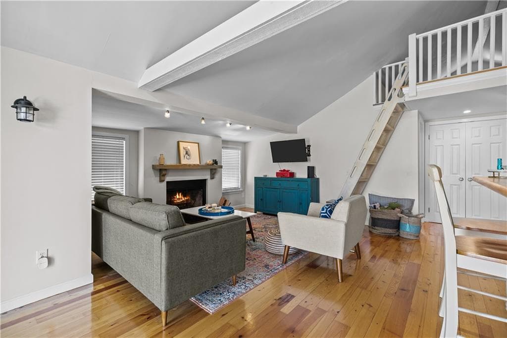 Single Family Residence at 1024 ANTHONY Road, Portsmouth, photo 12 of 42