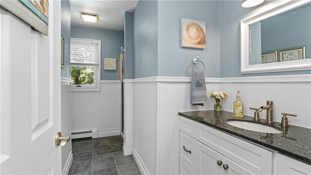 Single Family Residence at 270 Weathervane Road, South Kingstown, photo 17 of 50