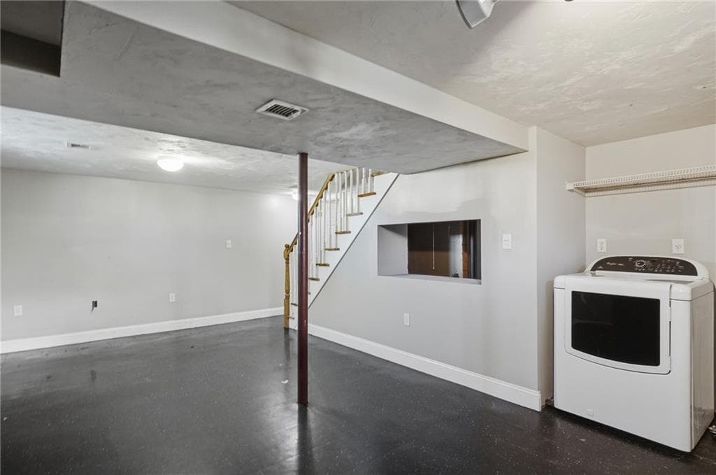 Single Family Residence at 86 Paul Street, Pawtucket, photo 28 of 34