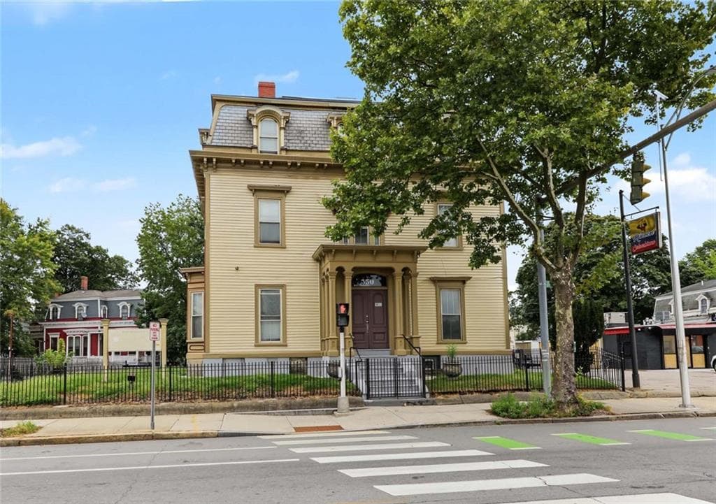 Commercial at 550 568 Broad Street UNIT 3, Providence, photo 2 of 41
