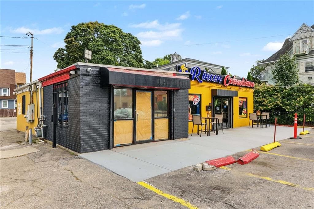 Commercial at 550 568 Broad Street UNIT 3, Providence, photo 19 of 41