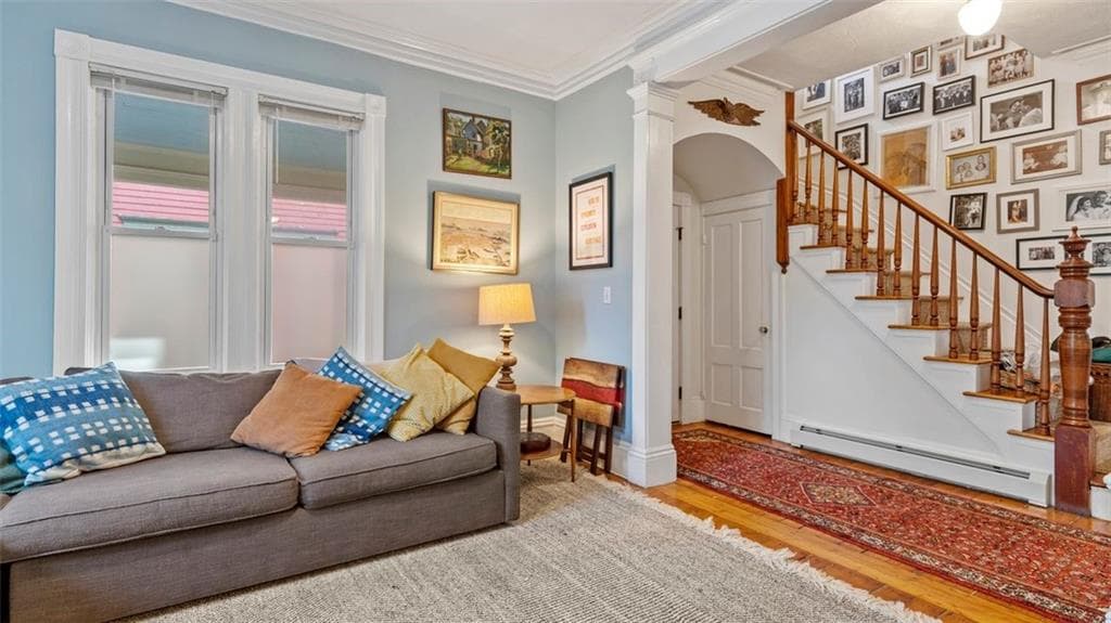 Single Family Residence at 46 Moore Street, Providence, photo 7 of 38