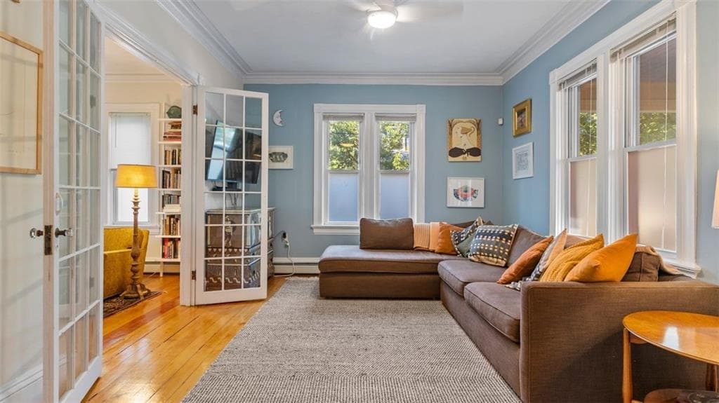 Single Family Residence at 46 Moore Street, Providence, photo 9 of 38