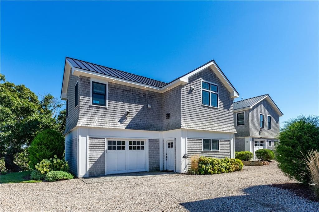 Condominium at 14 East Pointe Court, South Kingstown, photo 6 of 50