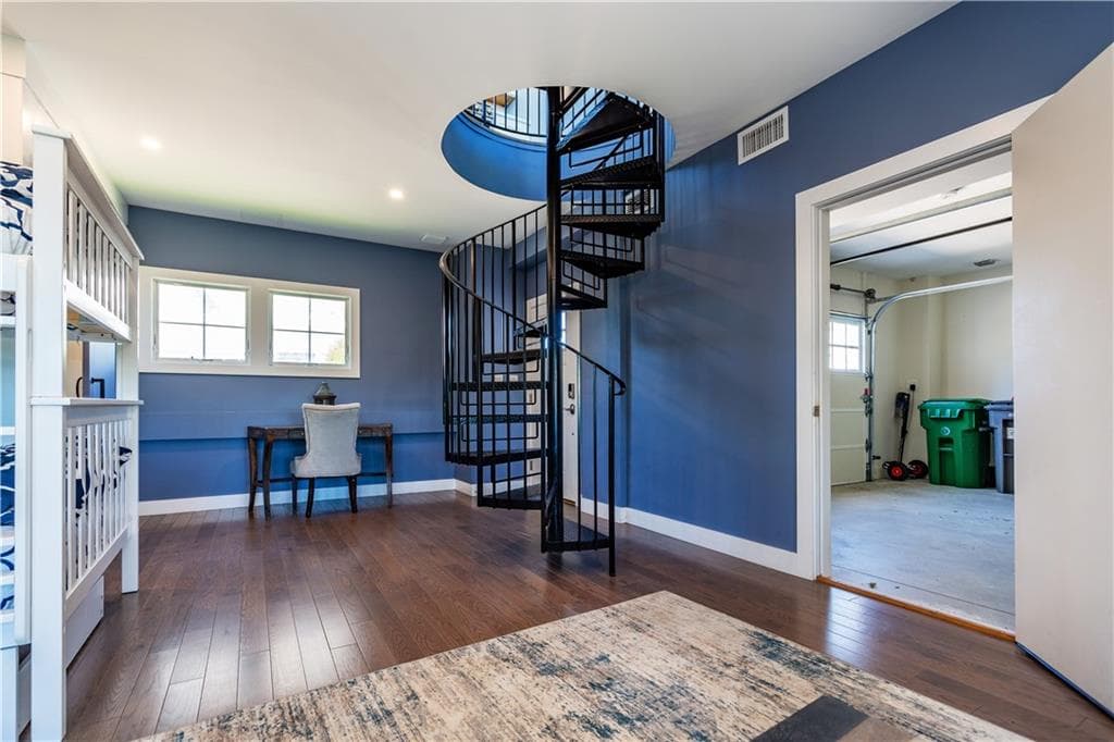Condominium at 14 East Pointe Court, South Kingstown, photo 17 of 50