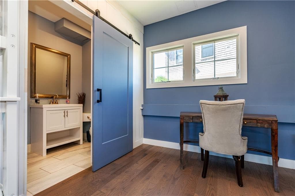 Condominium at 14 East Pointe Court, South Kingstown, photo 12 of 50