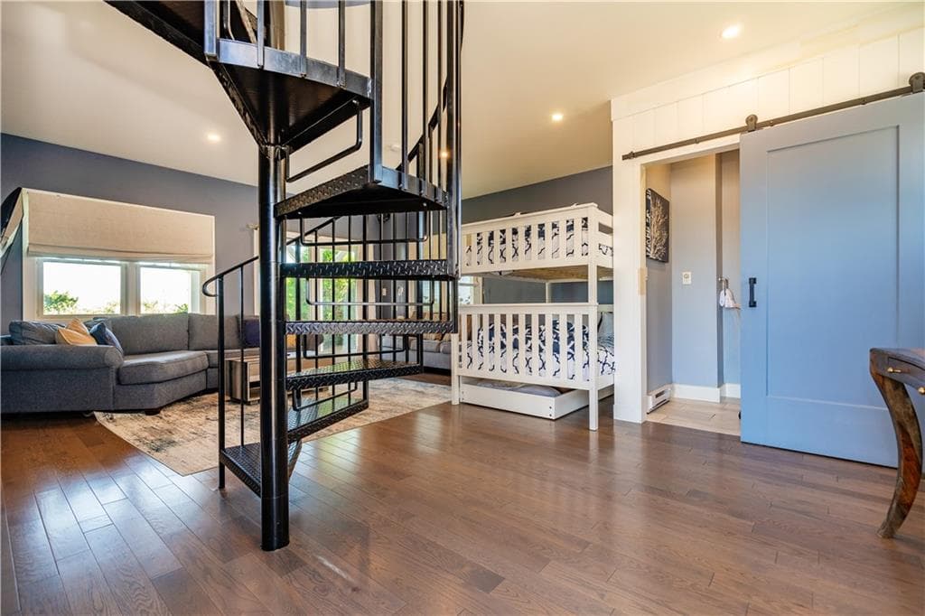 Condominium at 14 East Pointe Court, South Kingstown, photo 10 of 50