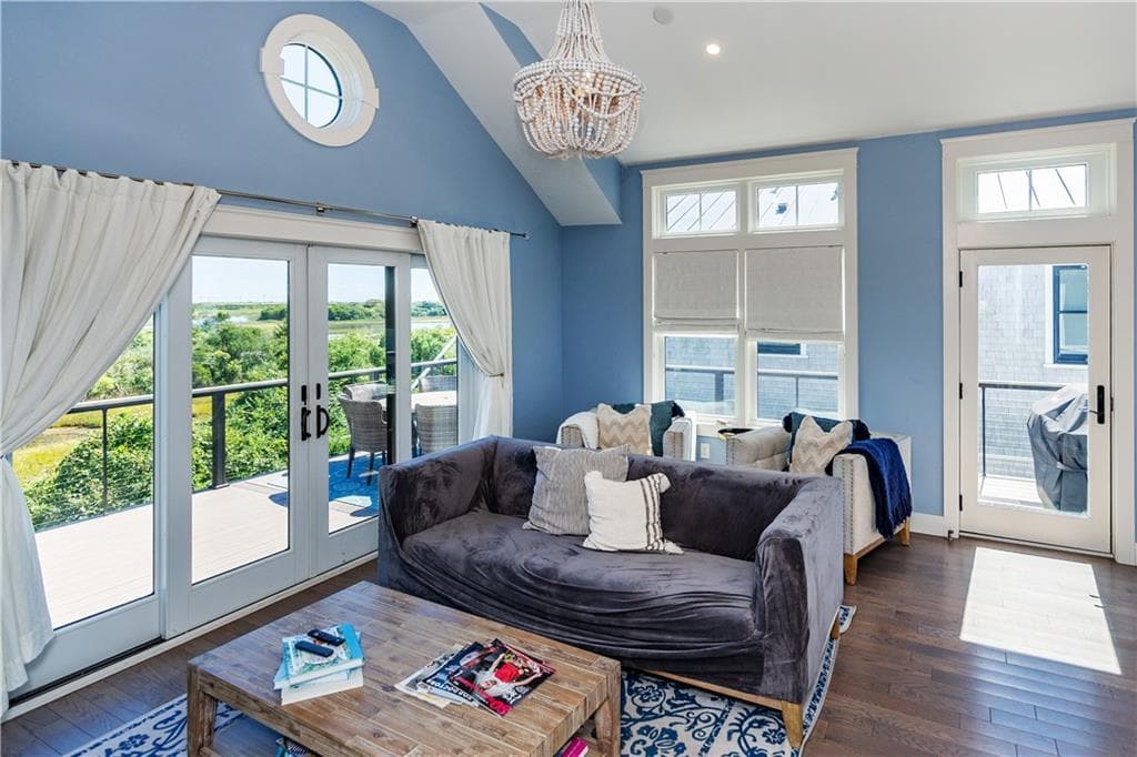 Condominium at 14 East Pointe Court, South Kingstown, photo 21 of 50