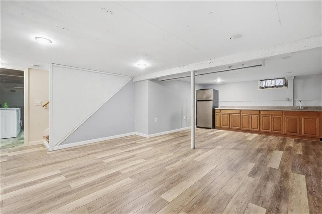 Single Family Residence at 20 Horse Neck Road, Warwick, photo 27 of 38