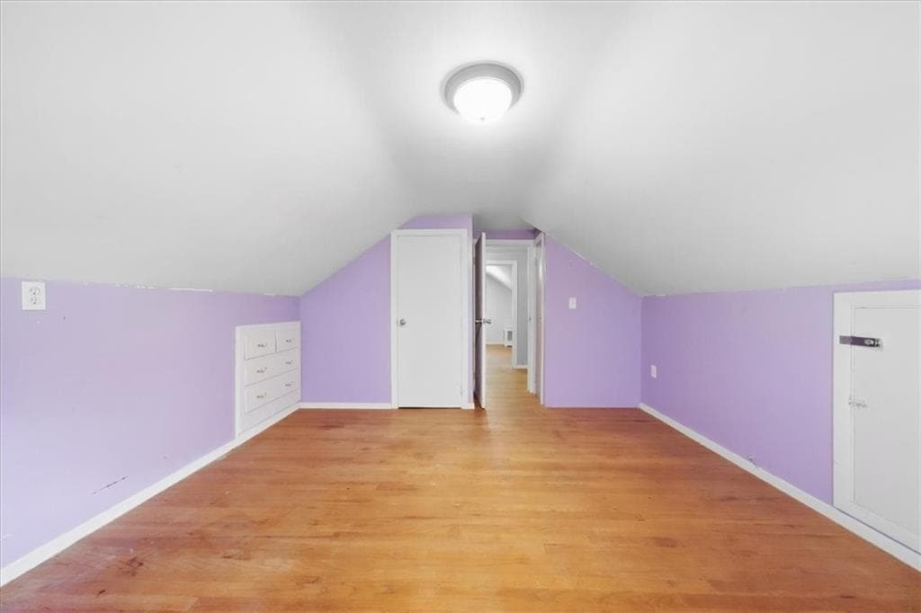 Single Family Residence at 20 Horse Neck Road, Warwick, photo 20 of 38