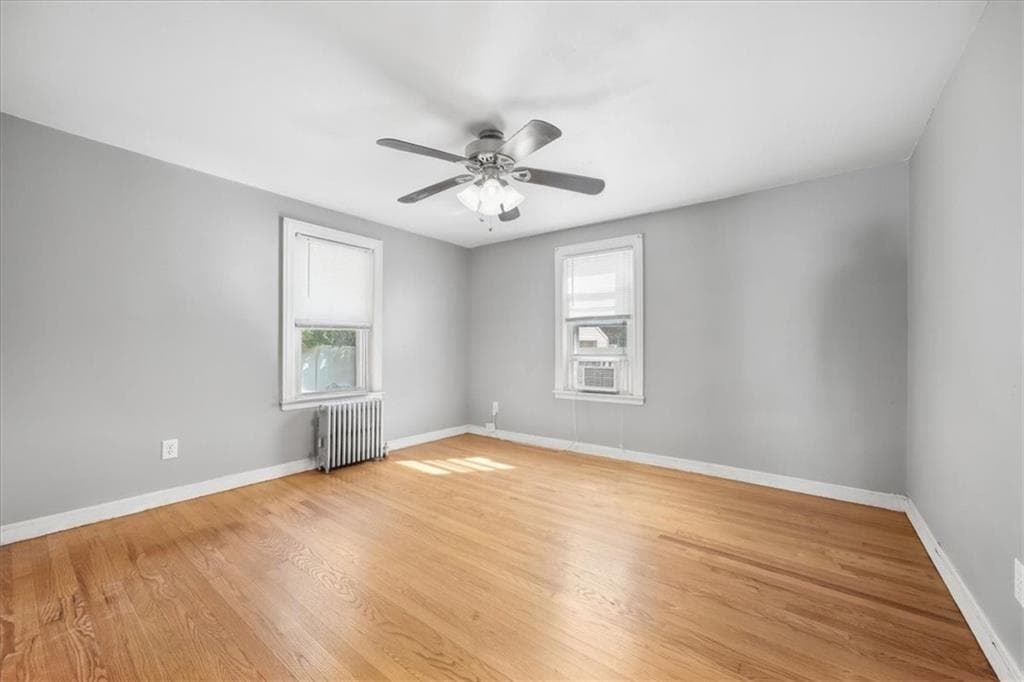 Single Family Residence at 20 Horse Neck Road, Warwick, photo 11 of 38