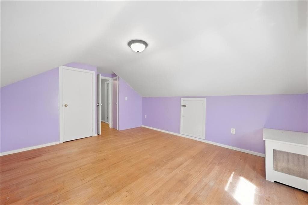 Single Family Residence at 20 Horse Neck Road, Warwick, photo 19 of 38