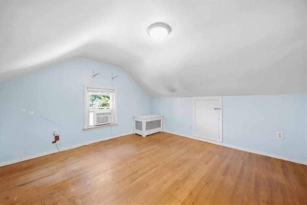 Single Family Residence at 20 Horse Neck Road, Warwick, photo 25 of 38