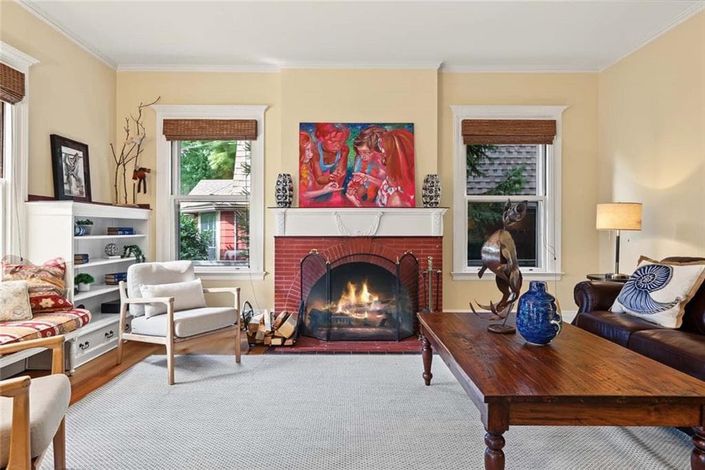Single Family Residence at 283 Wayland Avenue, Providence, photo 6 of 50