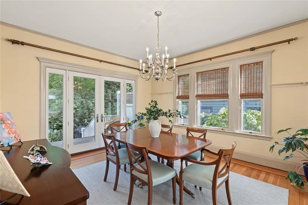Single Family Residence at 283 Wayland Avenue, Providence, photo 10 of 50